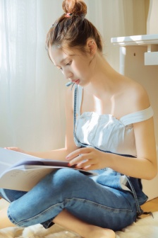 免费深夜在线播放视频